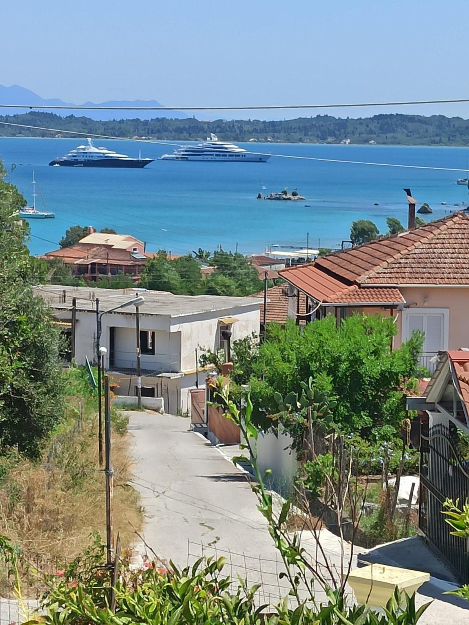 Dimitris House Petriti Leilighet Eksteriør bilde