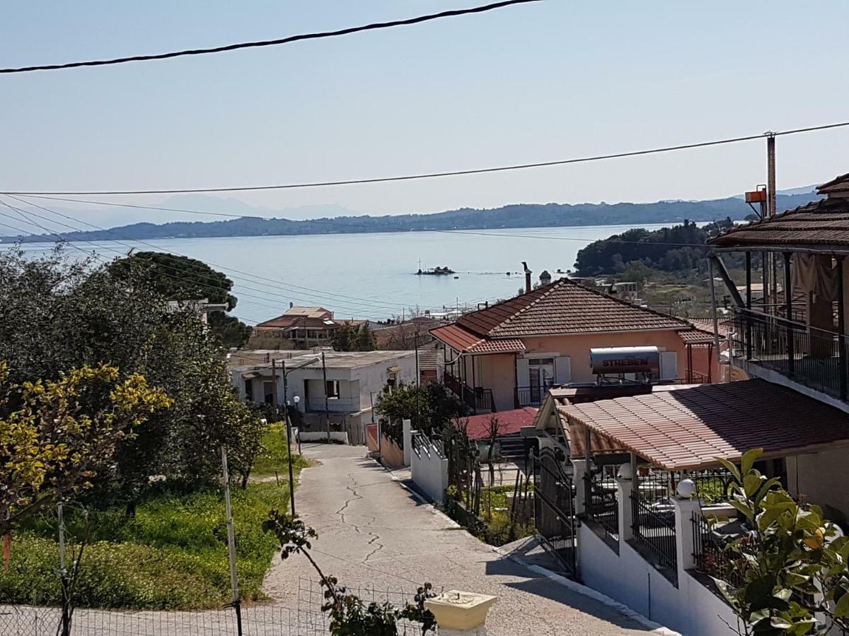 Dimitris House Petriti Leilighet Eksteriør bilde